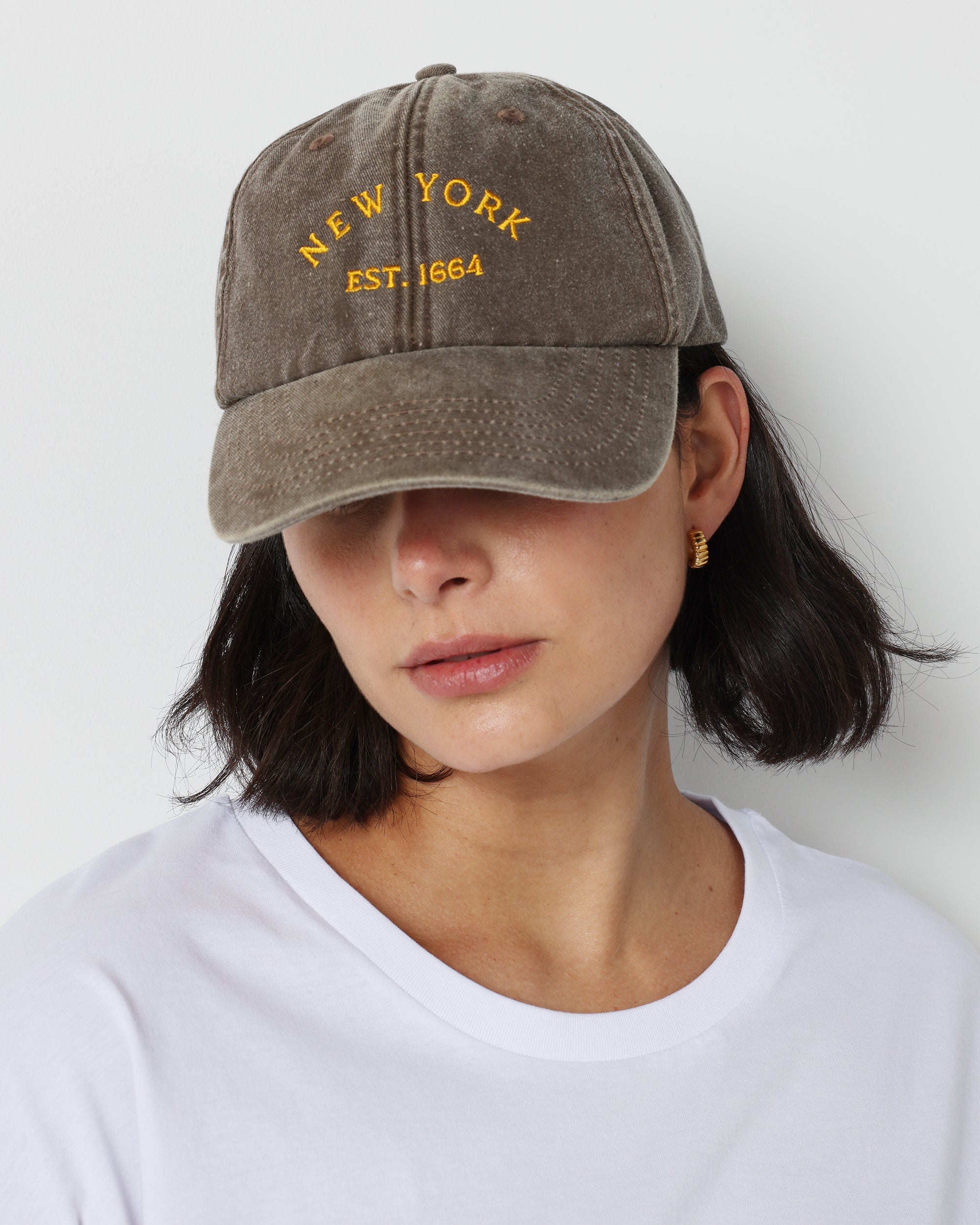 "NEW' Vintage New York Cap - Brown