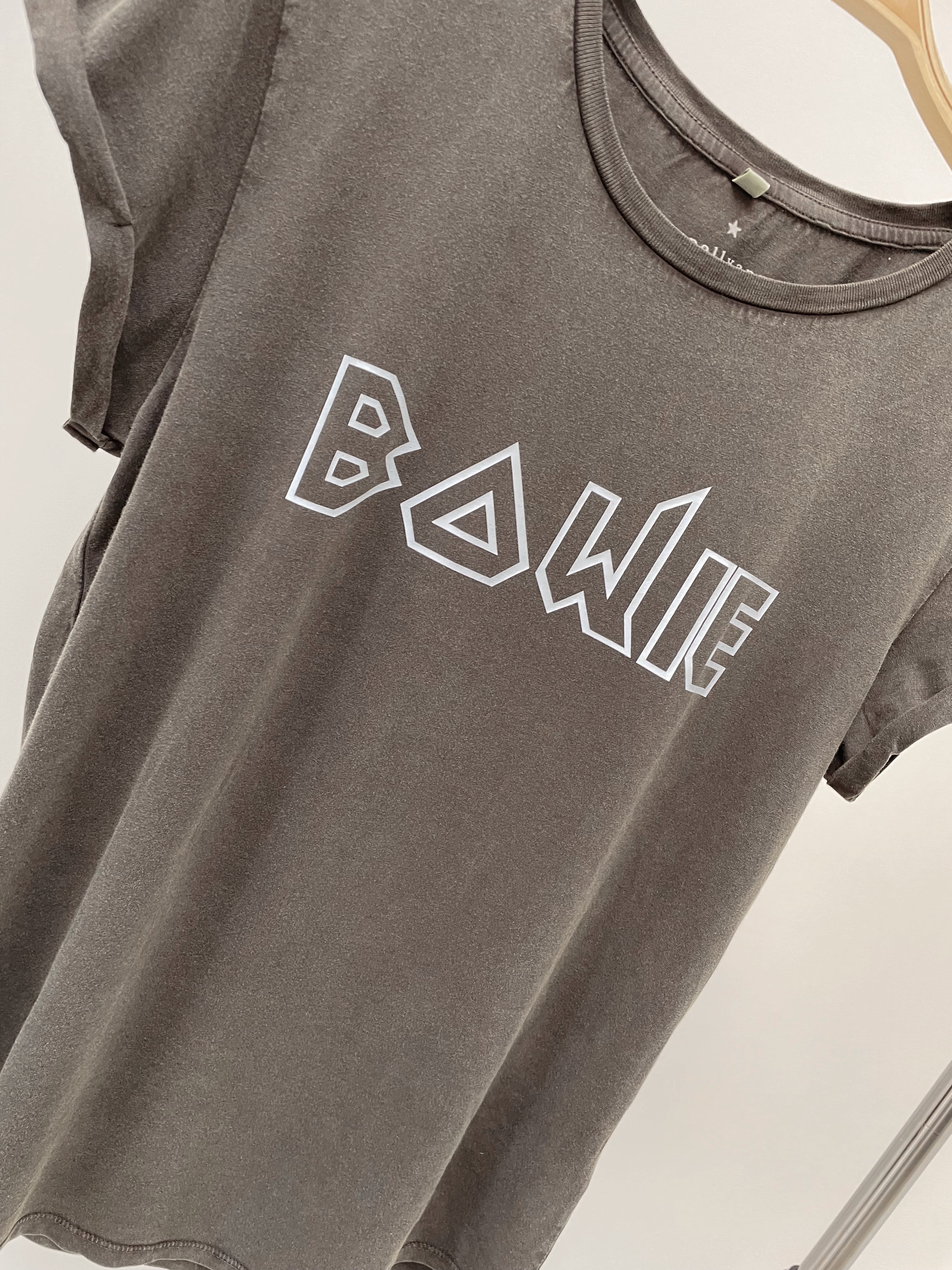 ⚡️Bowie Tee
