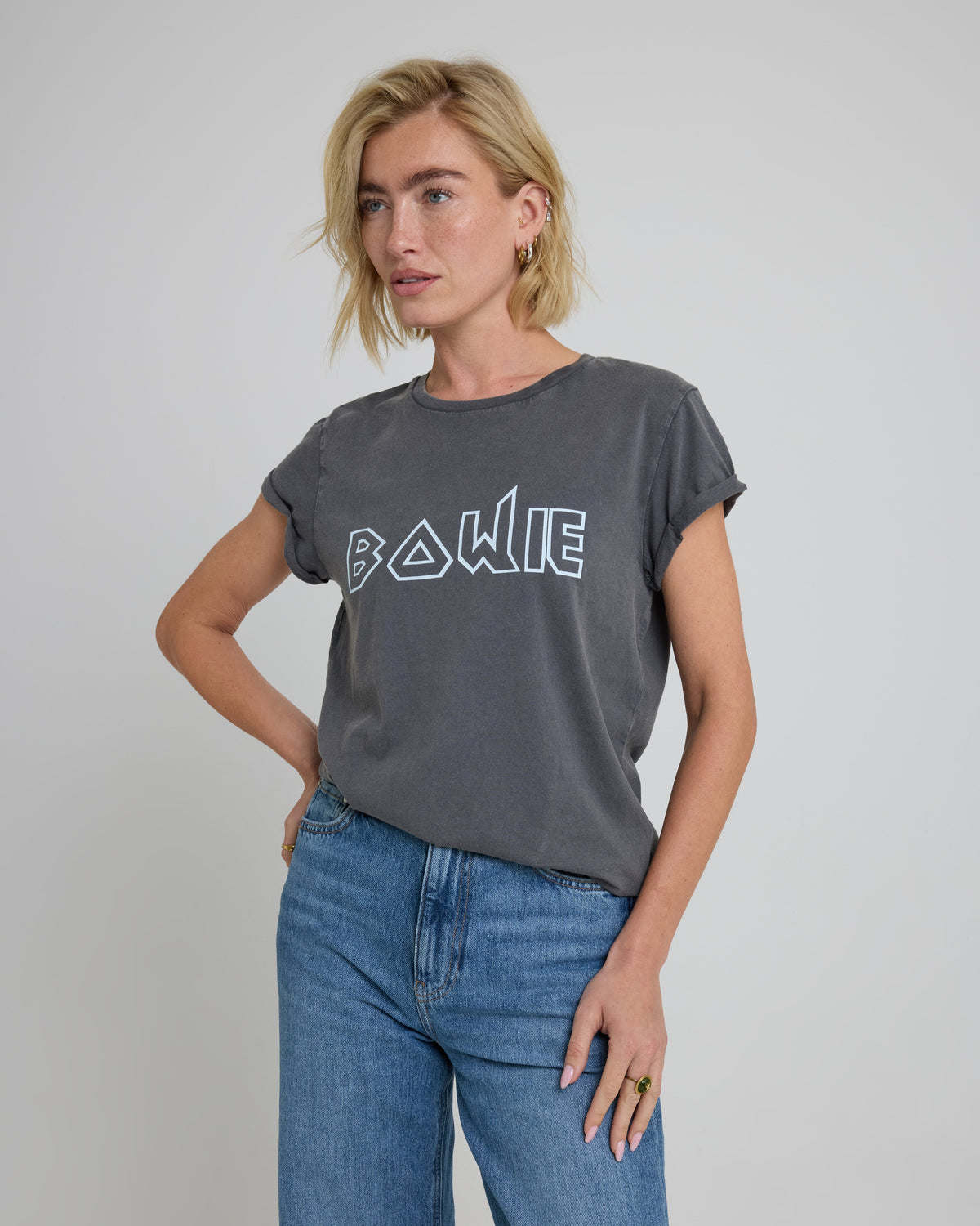 ⚡️Bowie Tee