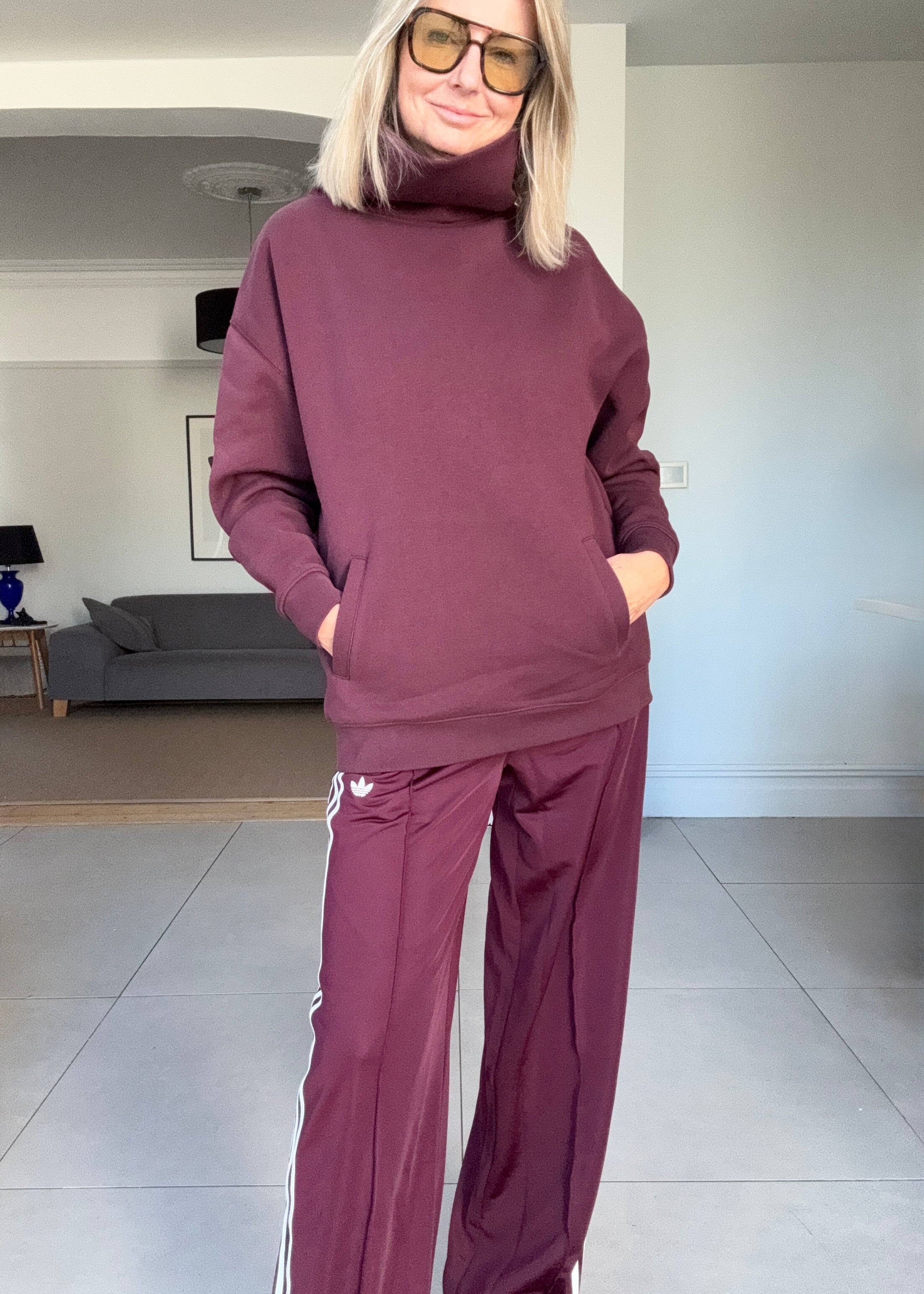 High Neck Oversized Sweatshirt - Burgundy