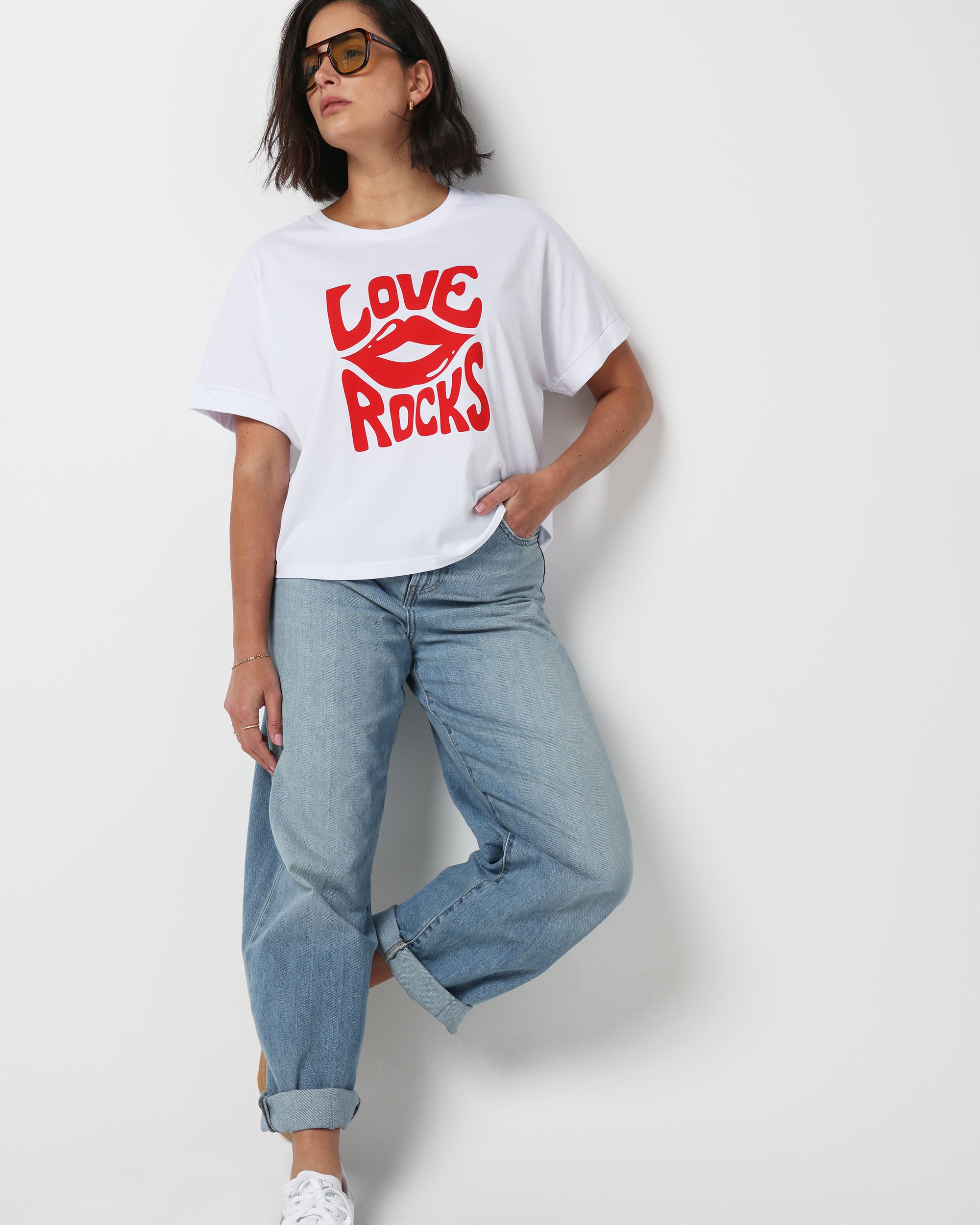❤️ Love Rocks Tee - Boxy Fit