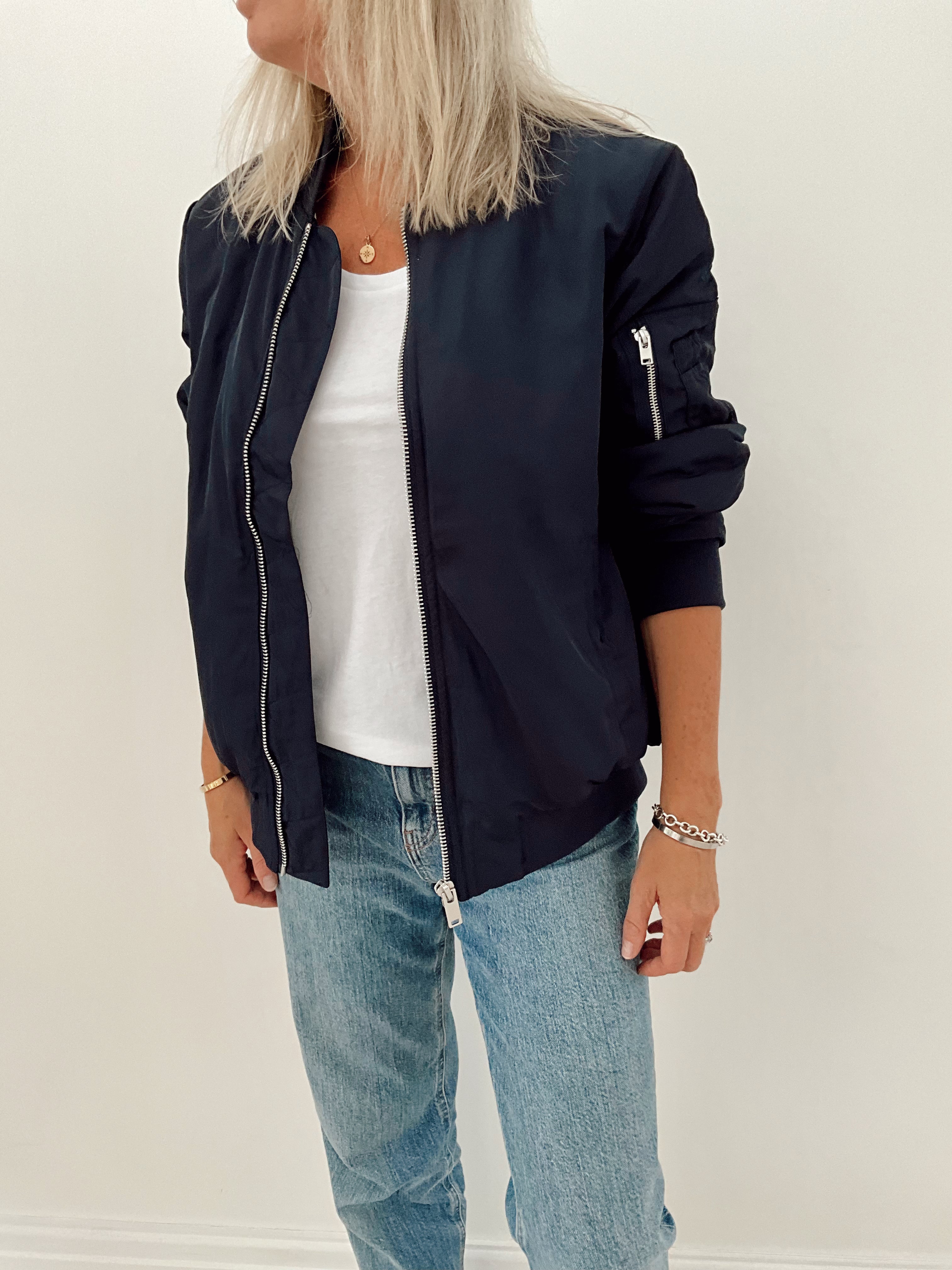 Women's navy clearance bomber jacket